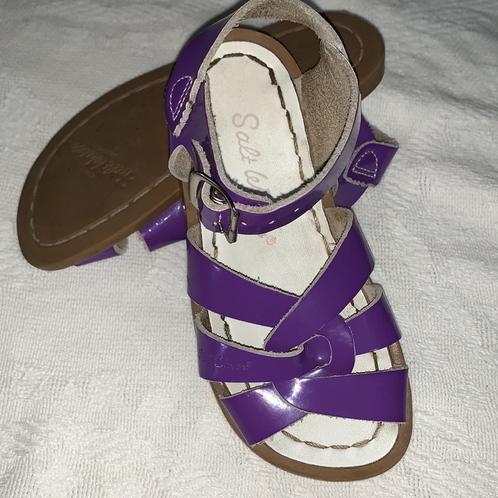 Gently loved Salt Water Purple Sandal - Picture 3 of 7
